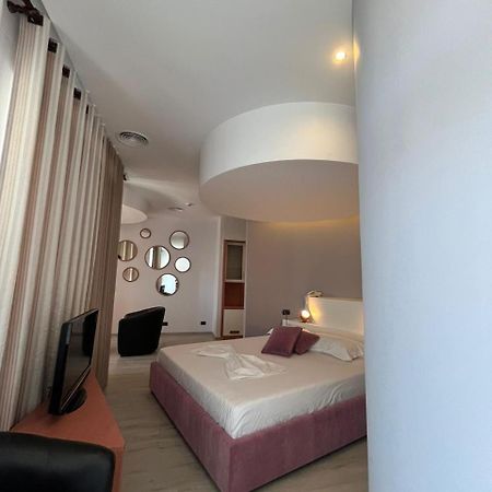 Icon Hotel Vlorë 외부 사진