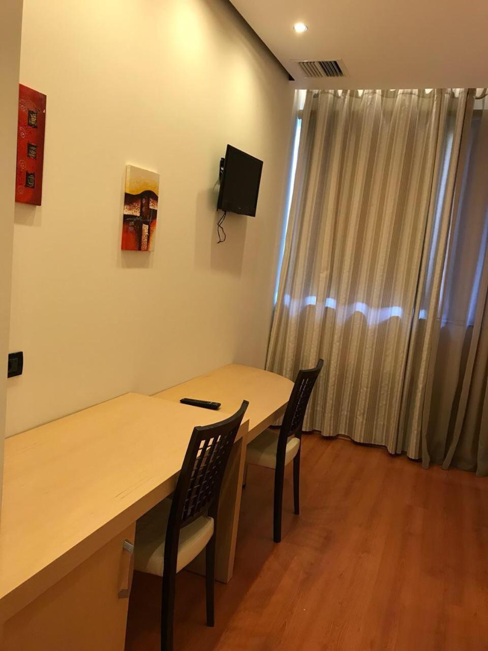 Icon Hotel Vlorë 외부 사진