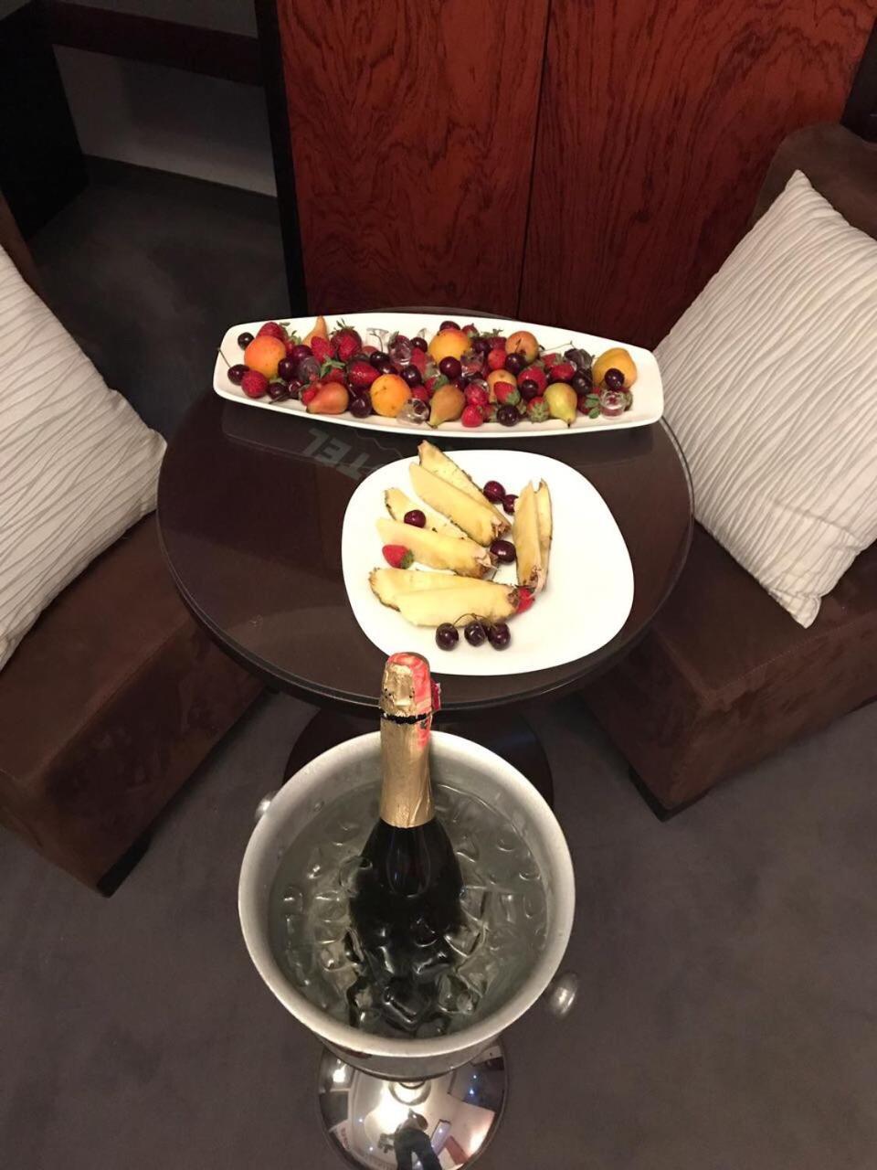 Icon Hotel Vlorë 외부 사진